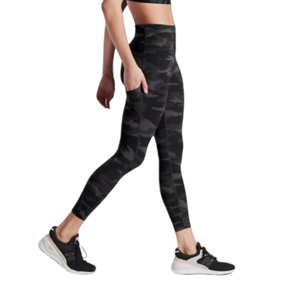 Altheta Ultimate Stash Pocket 7/8 Camo Tight Legging Size XS Workout Compression - Picture 1 of 6